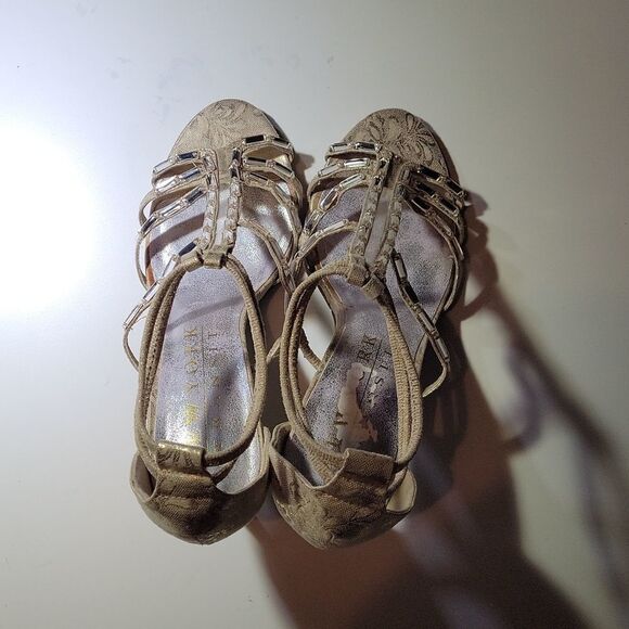 BRAND NEW NEW YORK  TRANSIT HIGH HEEL PEEP TOE ANKLE STRAP SANDAL - Picture 7 of 15